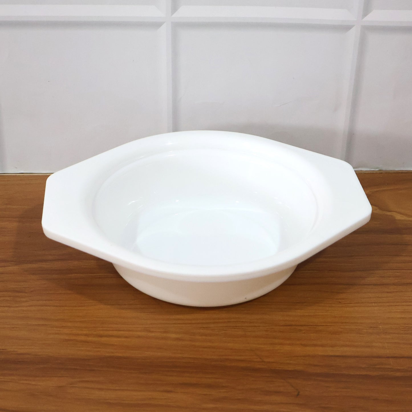 Premium Plastic Serving Mixing Bowl With Easy-grip Side Tabs (1 Pc)