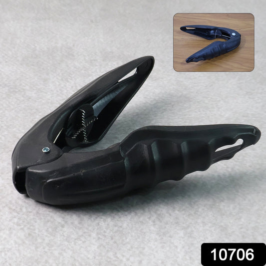 Multipurpose Walnuts And Seafood Cracker Tool - (1 Pc)