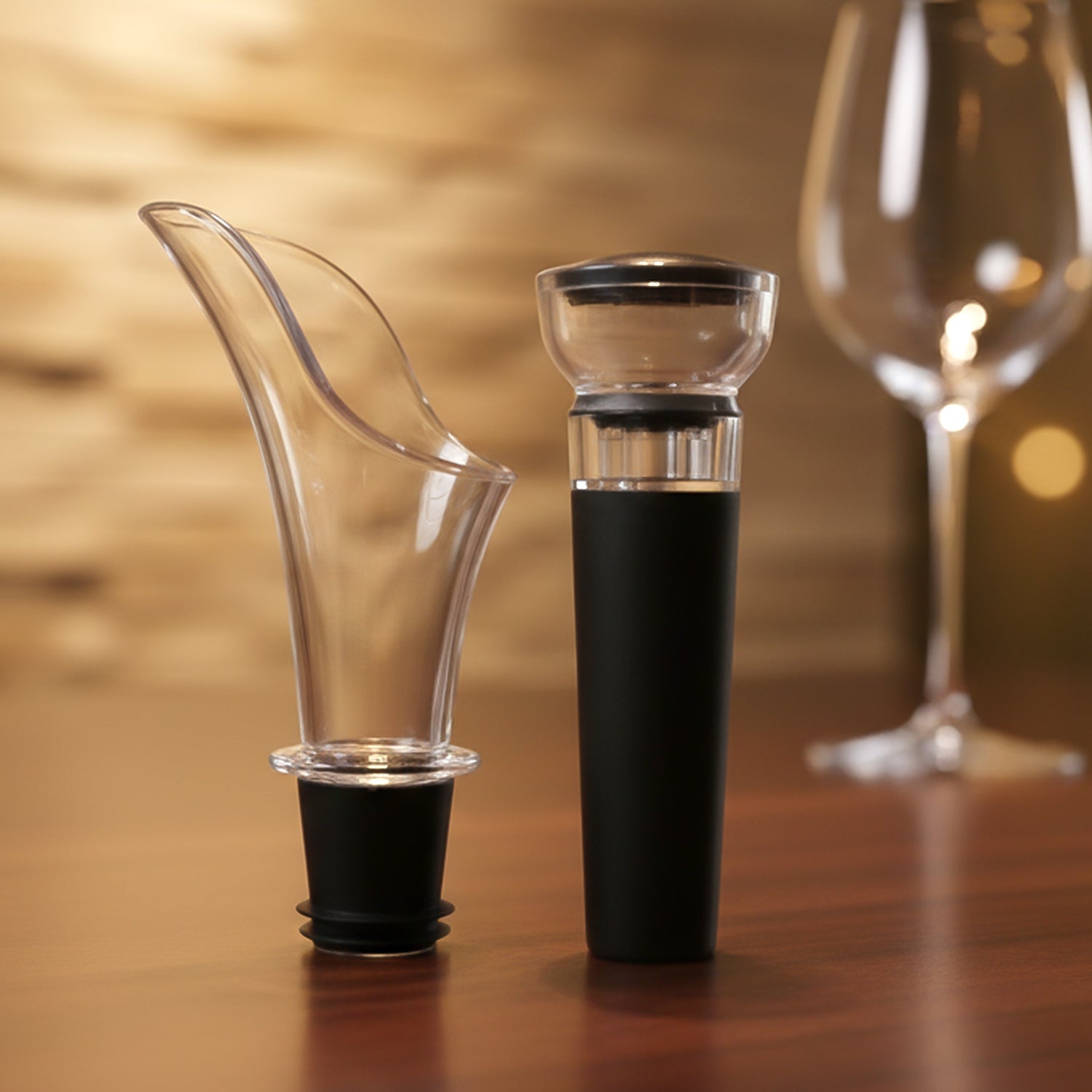 Premium Wine Poorer And Vacuum Bottle Stopper Set (2 Pc)