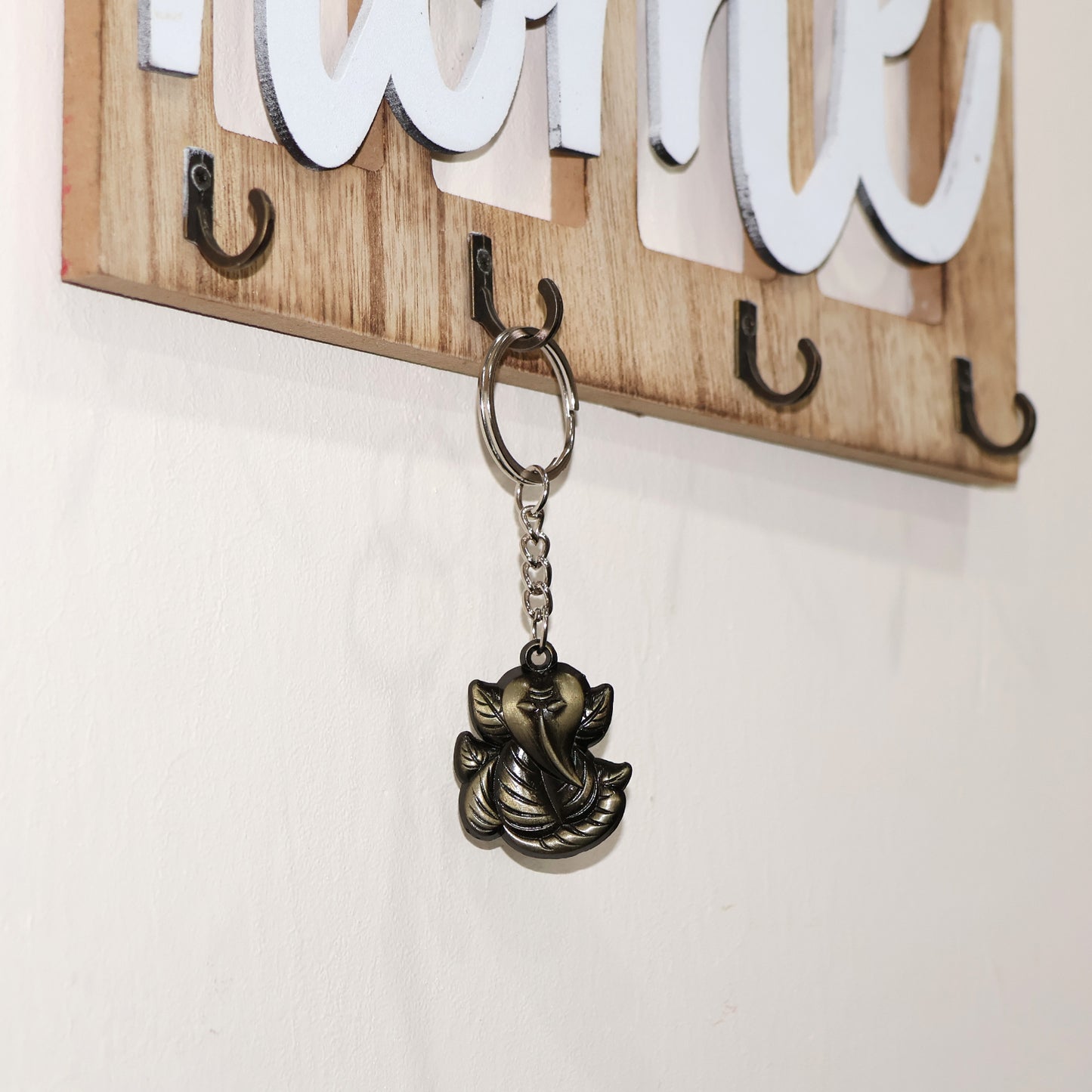 Ganesh Face Antique Black Metal Keychain (1 Pc)