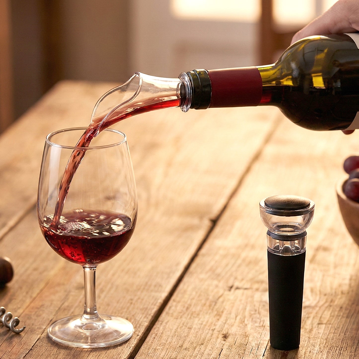 Premium Wine Poorer And Vacuum Bottle Stopper Set (2 Pc)